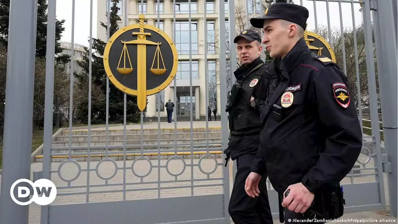 Freedom House: В России упал показатель демократии – DW – 30.05.2023