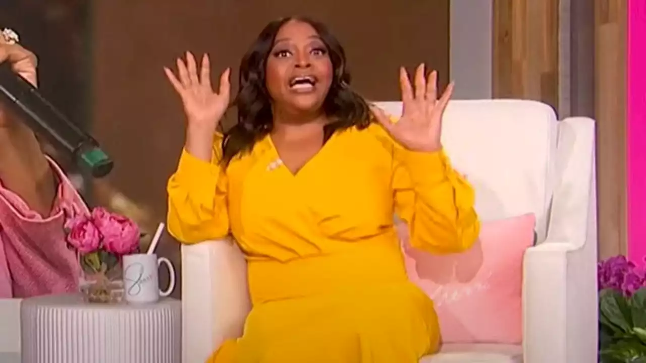 Sherri Shepherd's Wig Falls Off on Live TV