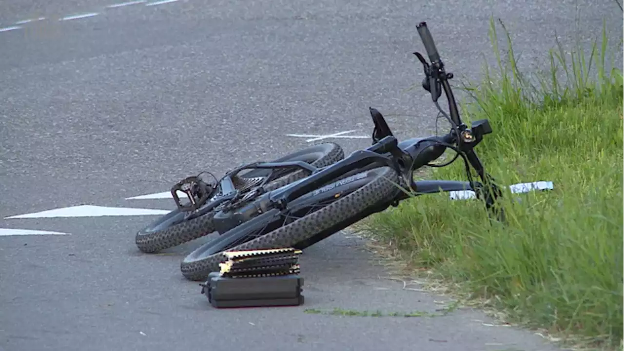 E-Bike-Fahrerin (51) prallt in Lütisburg-Station mit Traktor zusammen – und stirbt