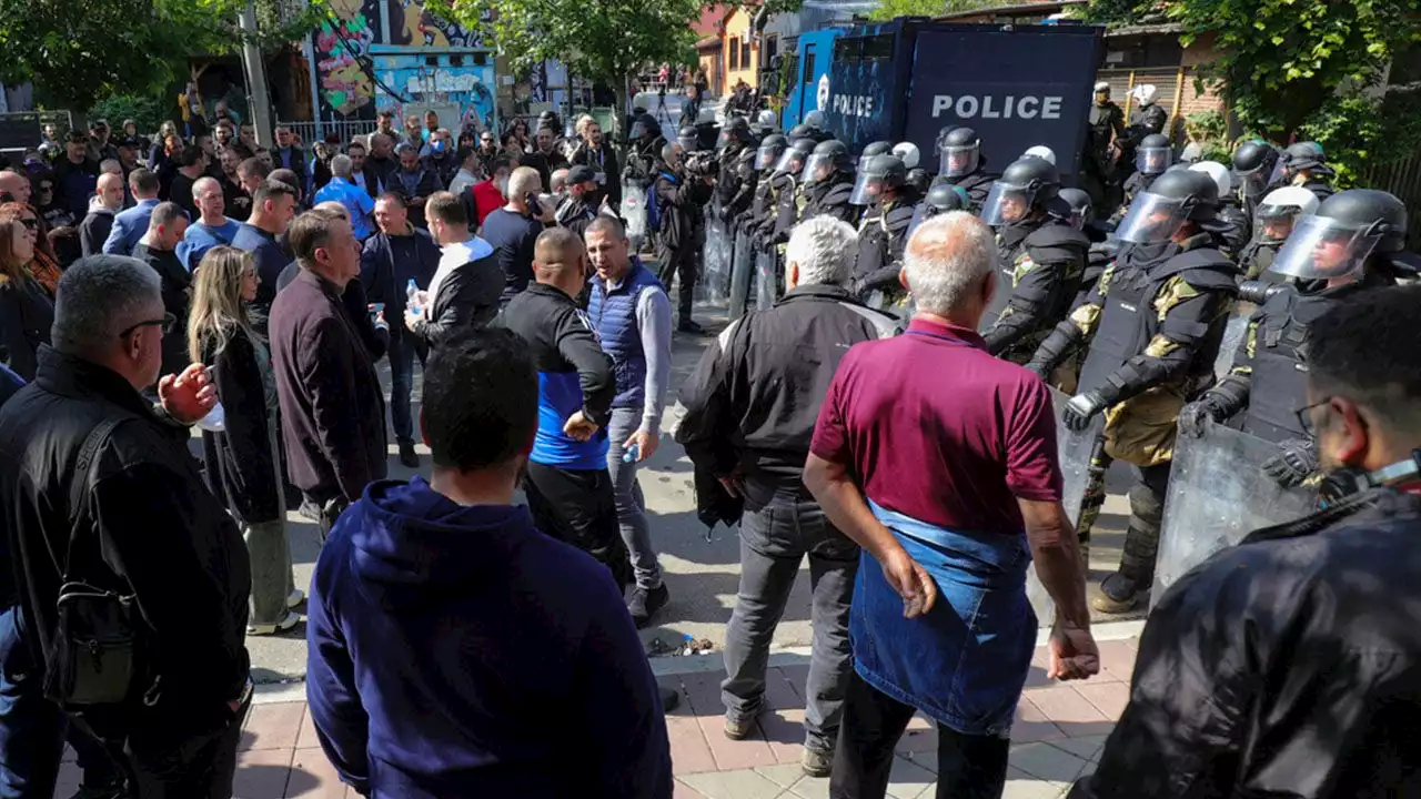 Kosovo police, NATO peacekeepers clash with Serb protesters as tensions in the region escalate