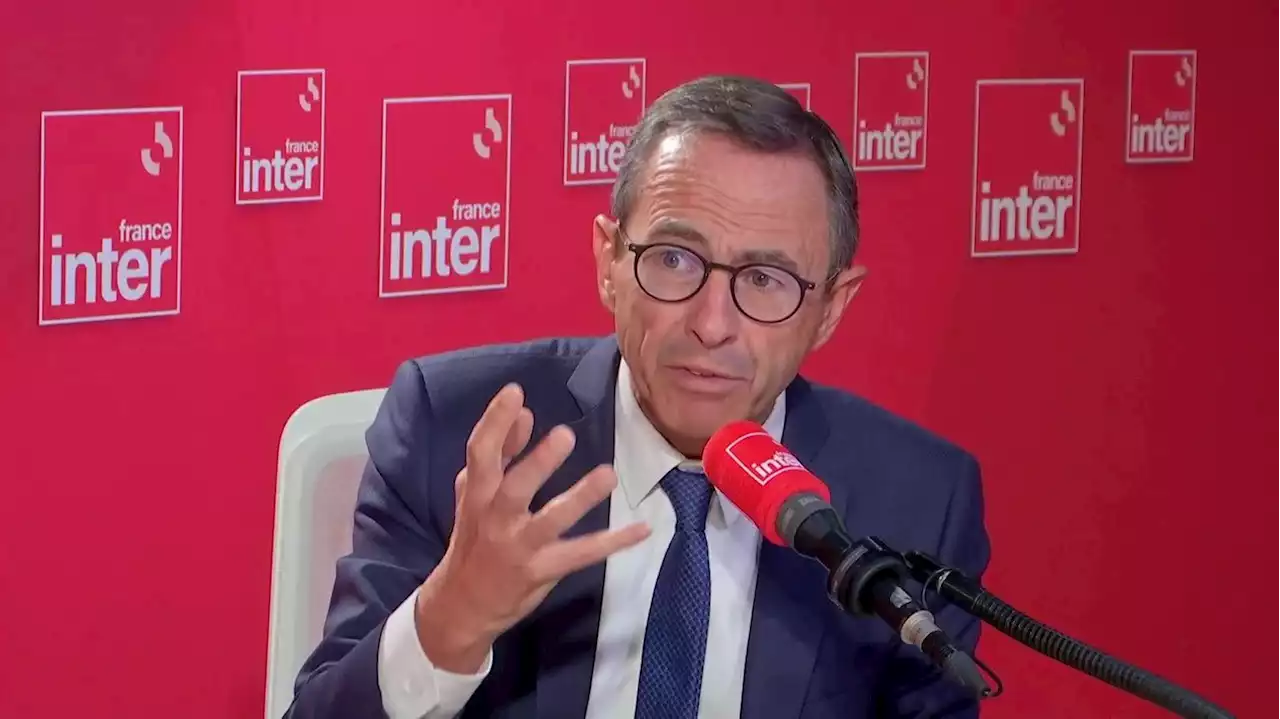 Loi sur l'immigration : Bruno Retailleau accepte de travailler avec le gouvernement mais estime que 'le 'en même temps' ne fonctionne pas en matière migratoire'