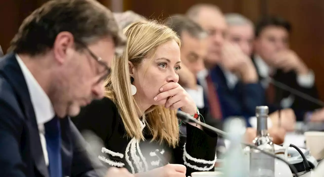 Meloni ai sindacati: «Osservatorio a Palazzo Chigi sul tema del potere d'acquisto»