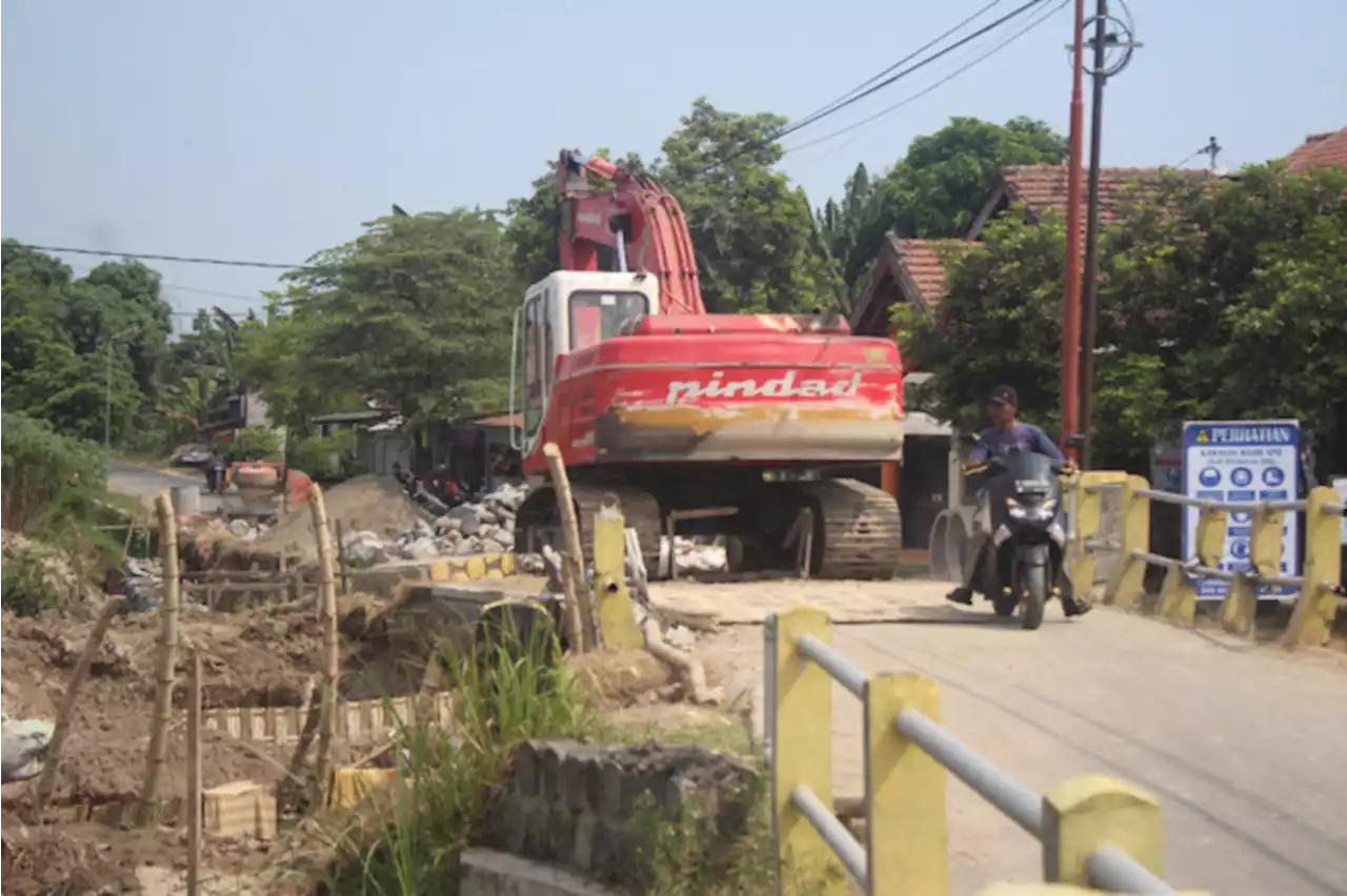 Pelebaran, Jembatan Gajah Jombang Ditutup Hingga 6 Bulan ke Depan