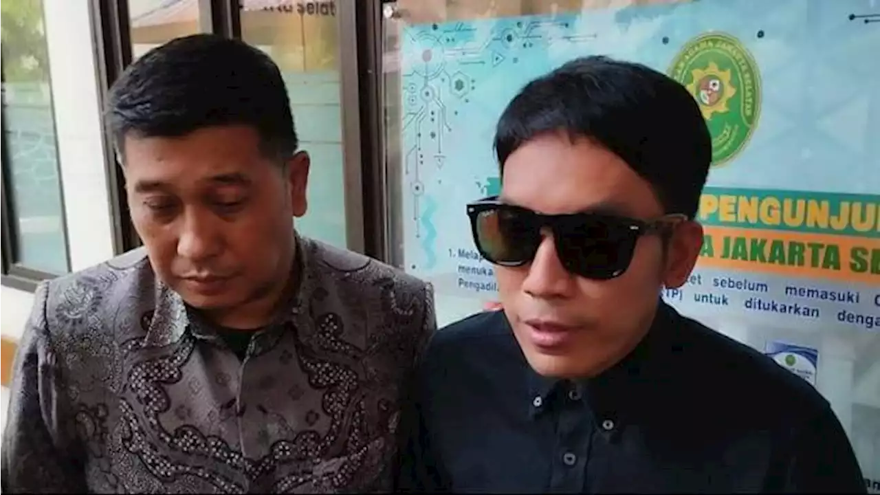 Ini Kata Desta soal Kemungkinan Rujuk dengan Natasha Rizky