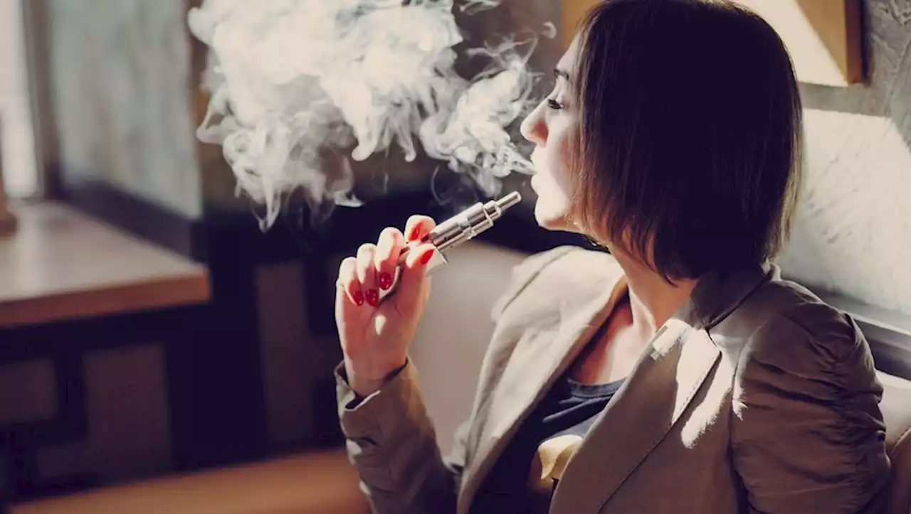 Tabac : la cigarette électronique pourrait-elle être bientôt remboursée par la Sécu ?