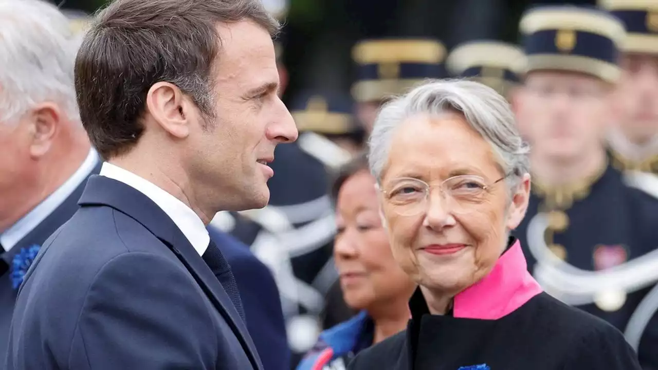 Face au RN, Emmanuel Macron se démarque d'Elisabeth Borne