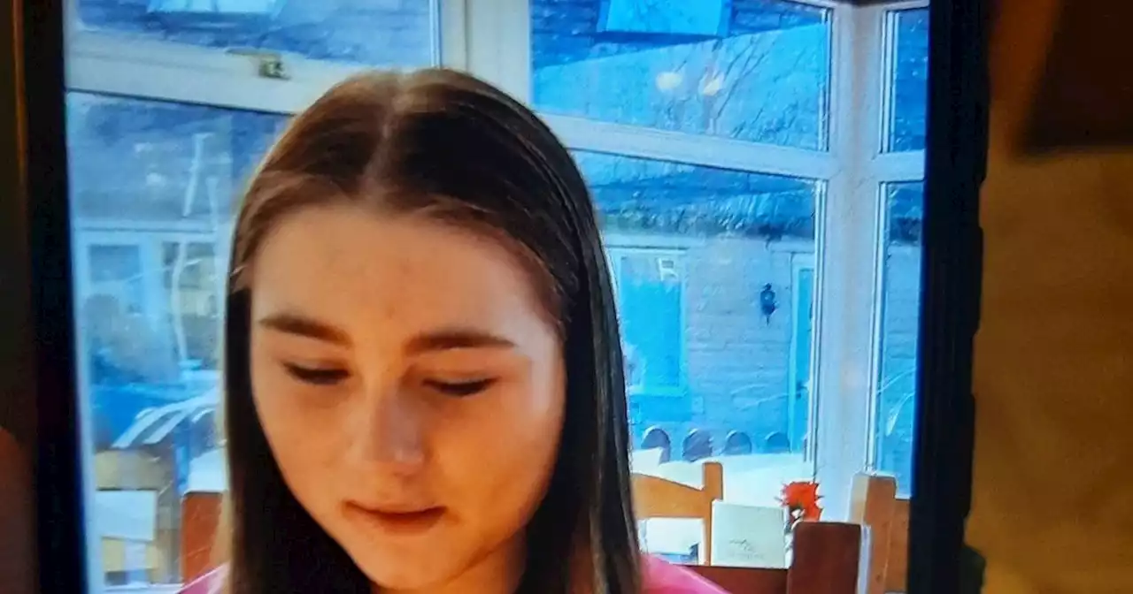 Police appeal to find missing girl last seen leaving bus station