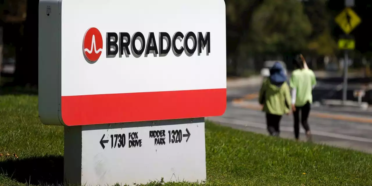 Broadcom is benefiting from 'accelerating' Google AI orders, analyst says