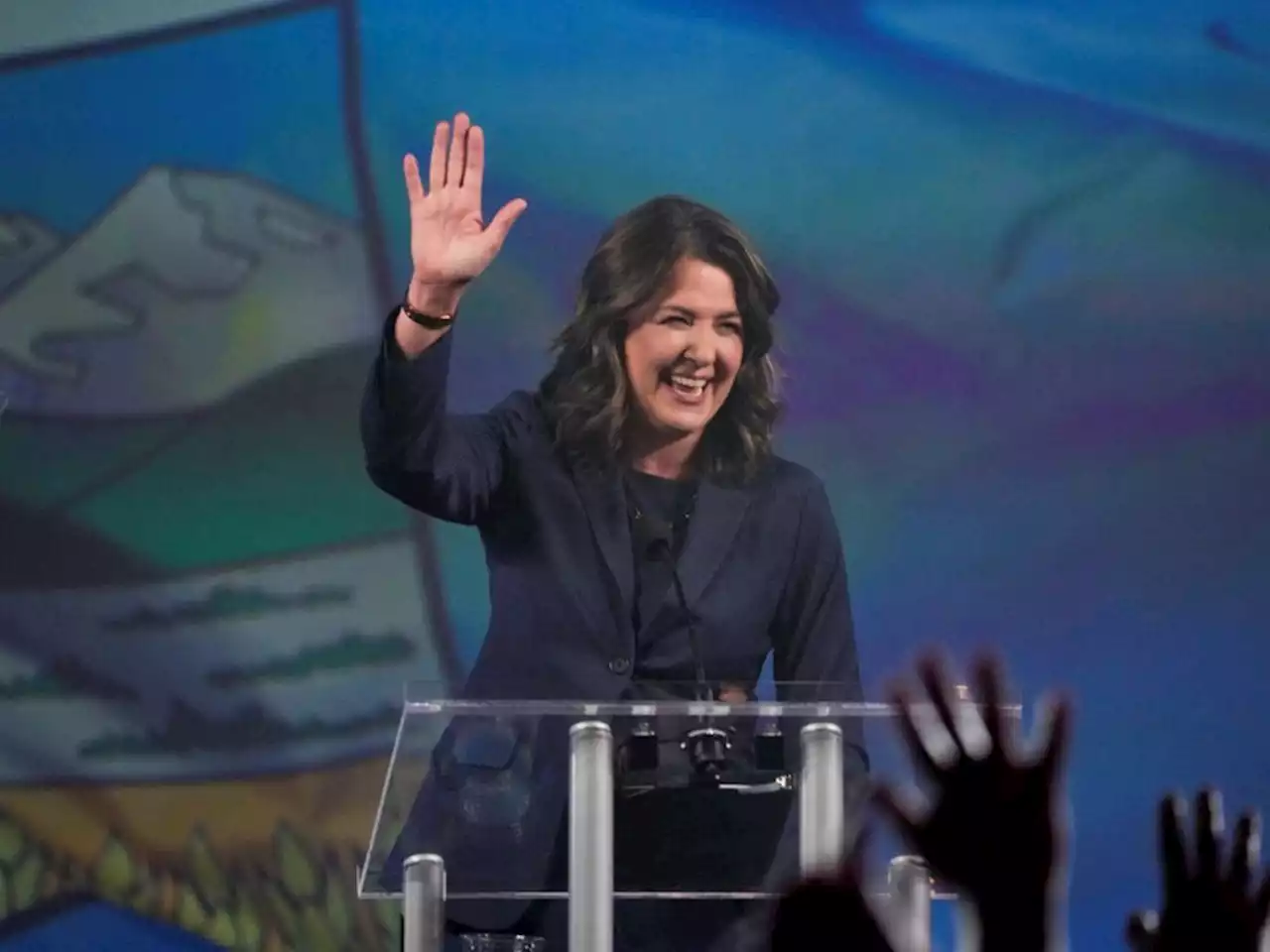 'Many folks wrote us off': Danielle Smith celebrates Alberta election win after tight race