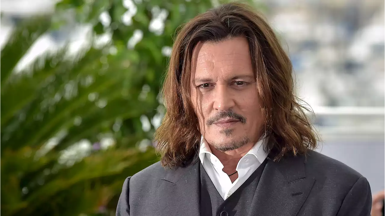 Johnny Depp, obligado a aplazar tres conciertos por un problema de salud