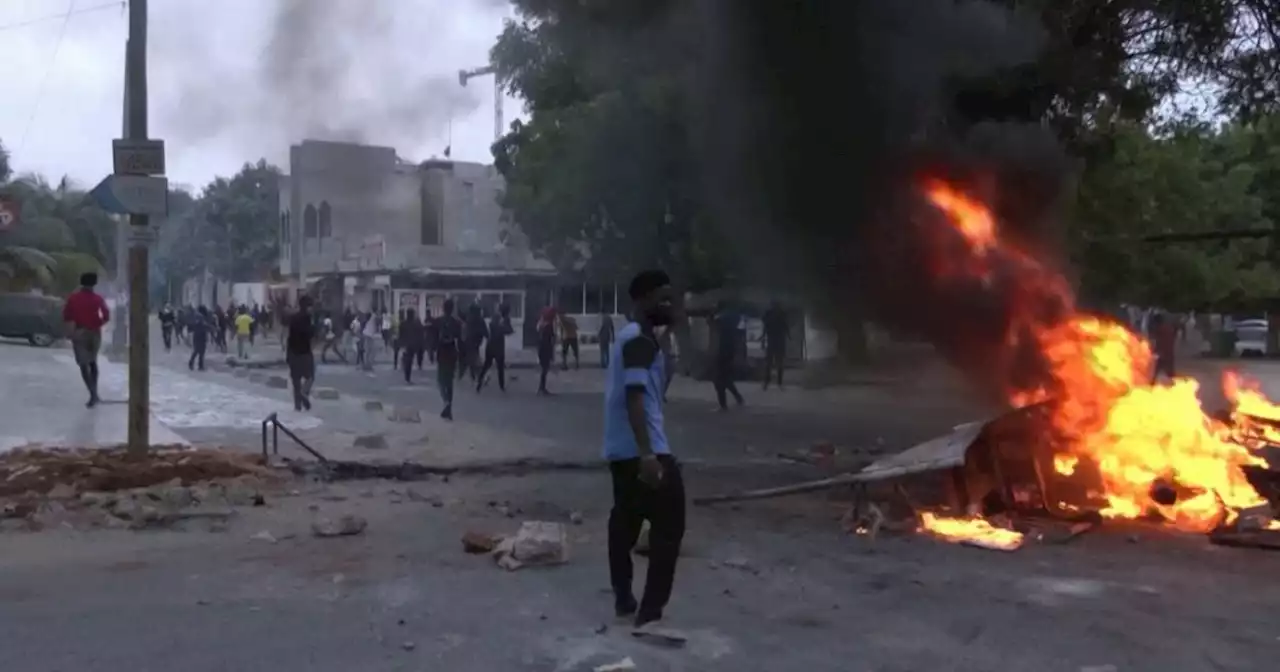 Senegal, la lotta politica si fa violenta