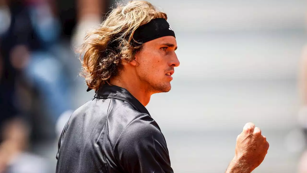 Alexander Zverev macht in Paris den ersten, mühsamen Schritt