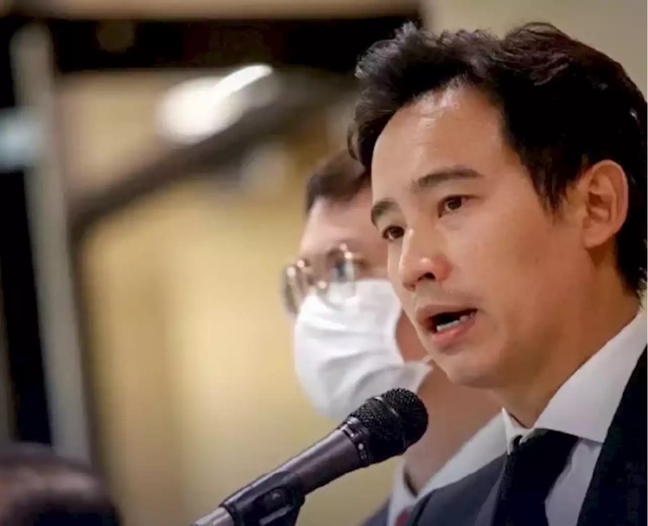 Power transition top of agenda at Thai coalition meeting