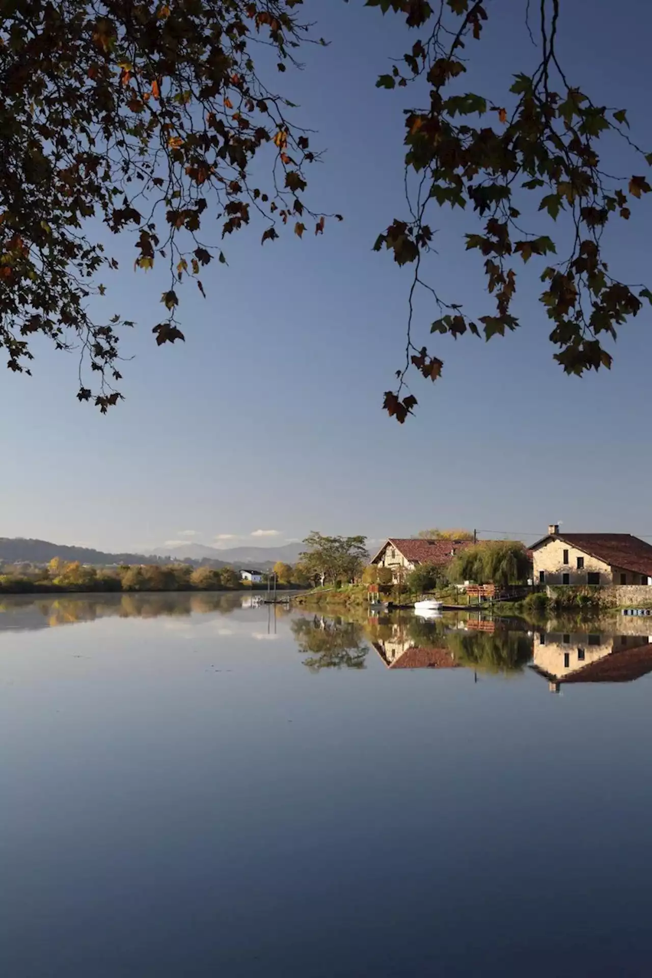 Tourisme dans les Landes : balade chez Barthouil à Peyrehorade, comme un saumon dans l’eau