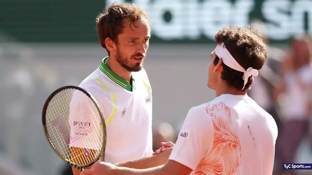 Sorpresiva eliminación de Medvedev ante casi un desconocido de Roland Garros - TyC Sports