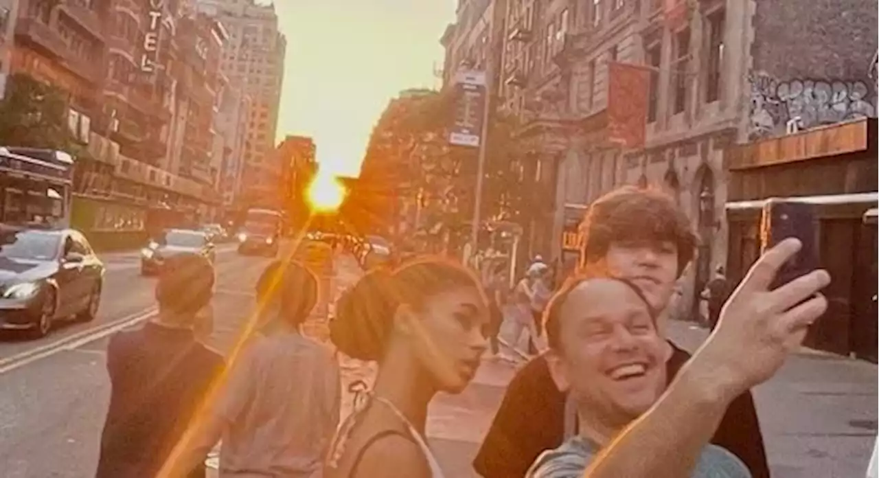 'Manhattanhenge' is back; there's still time to catch it, but watch the traffic