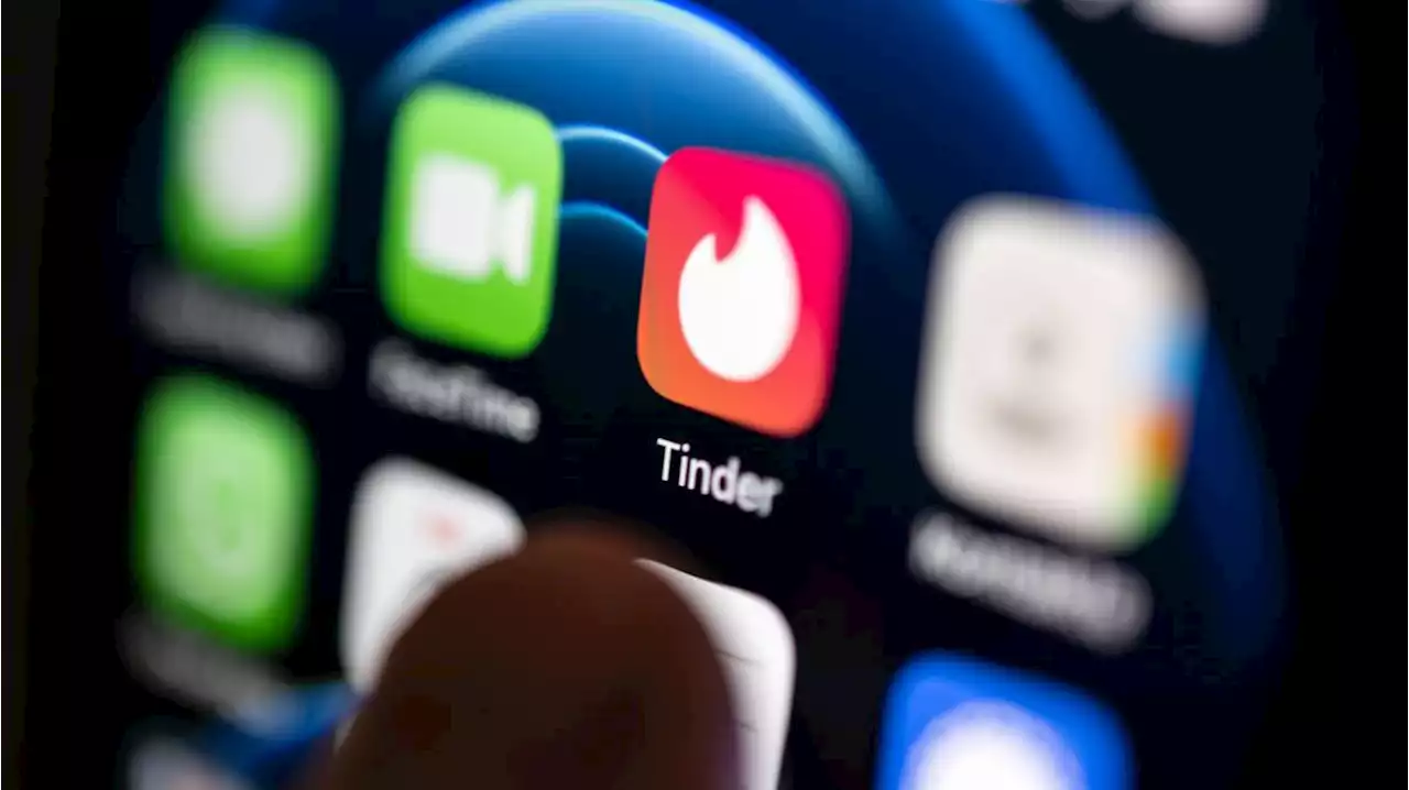 'Tinder-Trading-Scams': Tinder-Betrüger ergaunern in Bayern 20 Millionen Euro