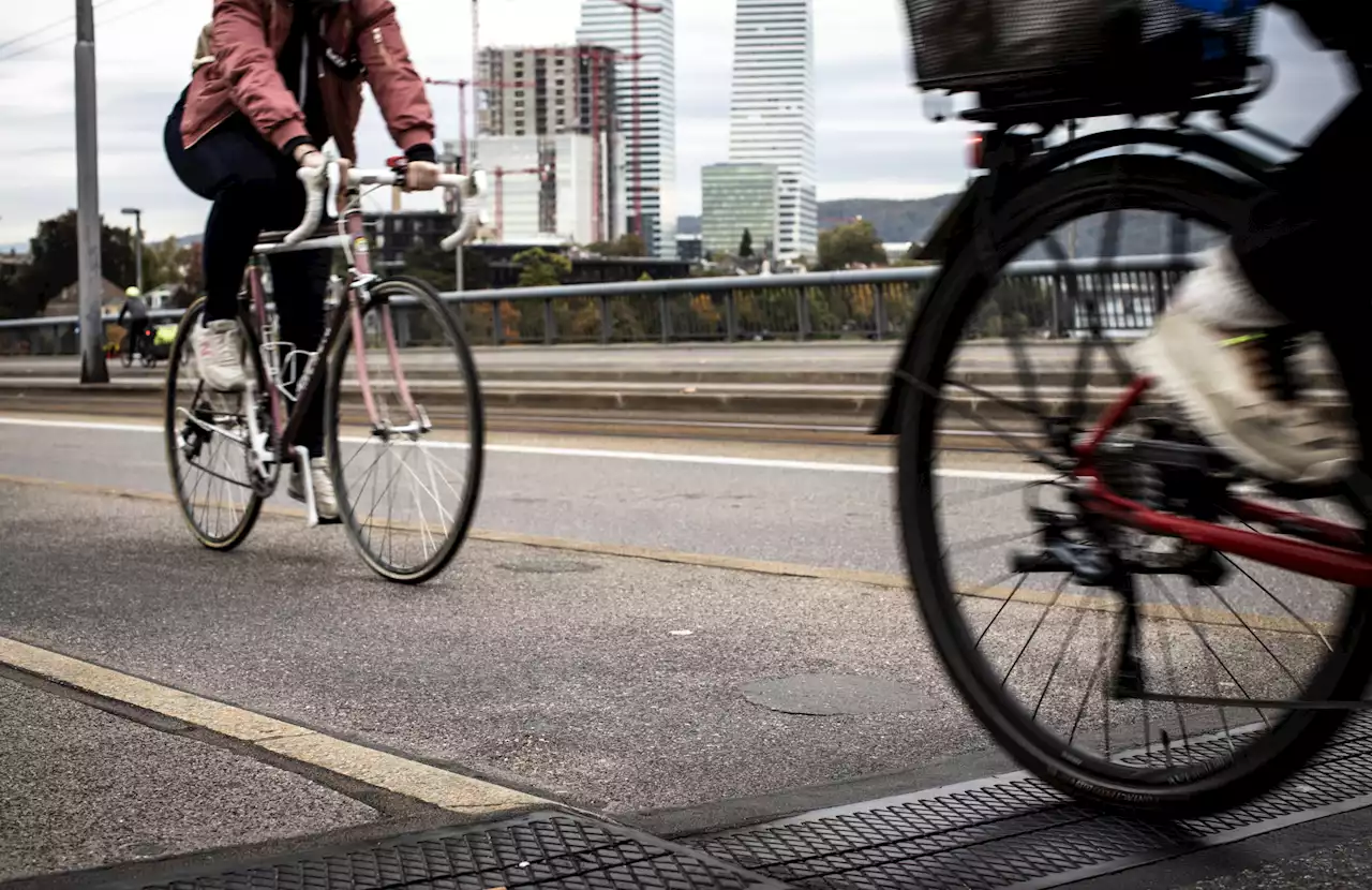 Ist es der gleiche Täter? – Schon wieder werden zwei Frauen von einem Veloschläger verletzt