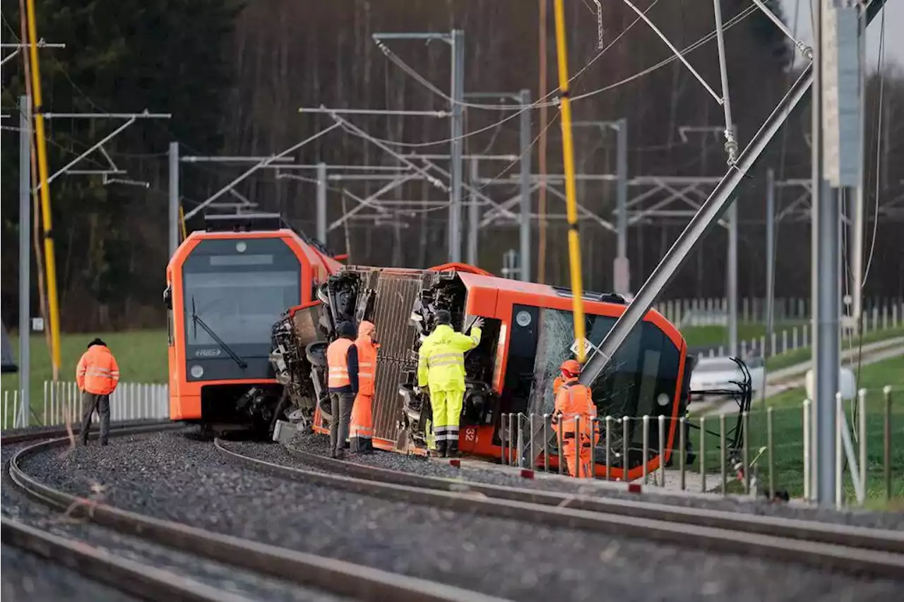 Auf ein Bier mit dem Physiker – Wie kann ein Sturm einen Zug aus der Bahn werfen?