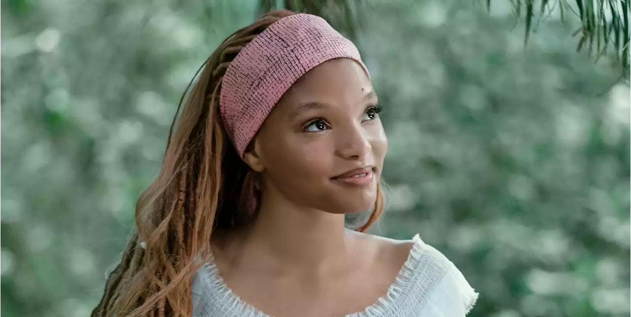 Little Mermaid star Halle Bailey goes unnoticed at movie screening