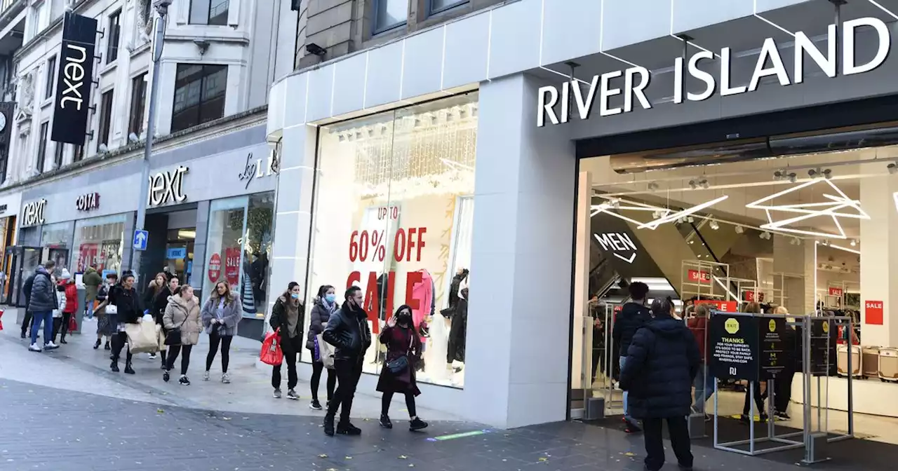 River Island shoppers 'need' £60 'effortless beach outfit'