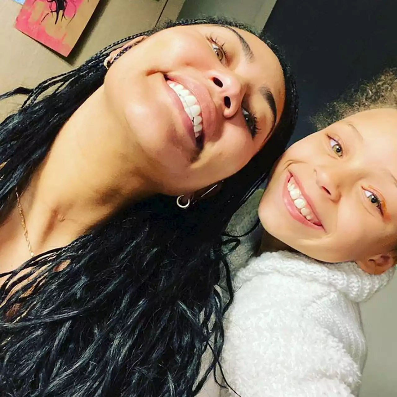 Why Ayesha Curry Regrets Letting Her and Steph's Daughter Riley Be in the Public Eye - E! Online