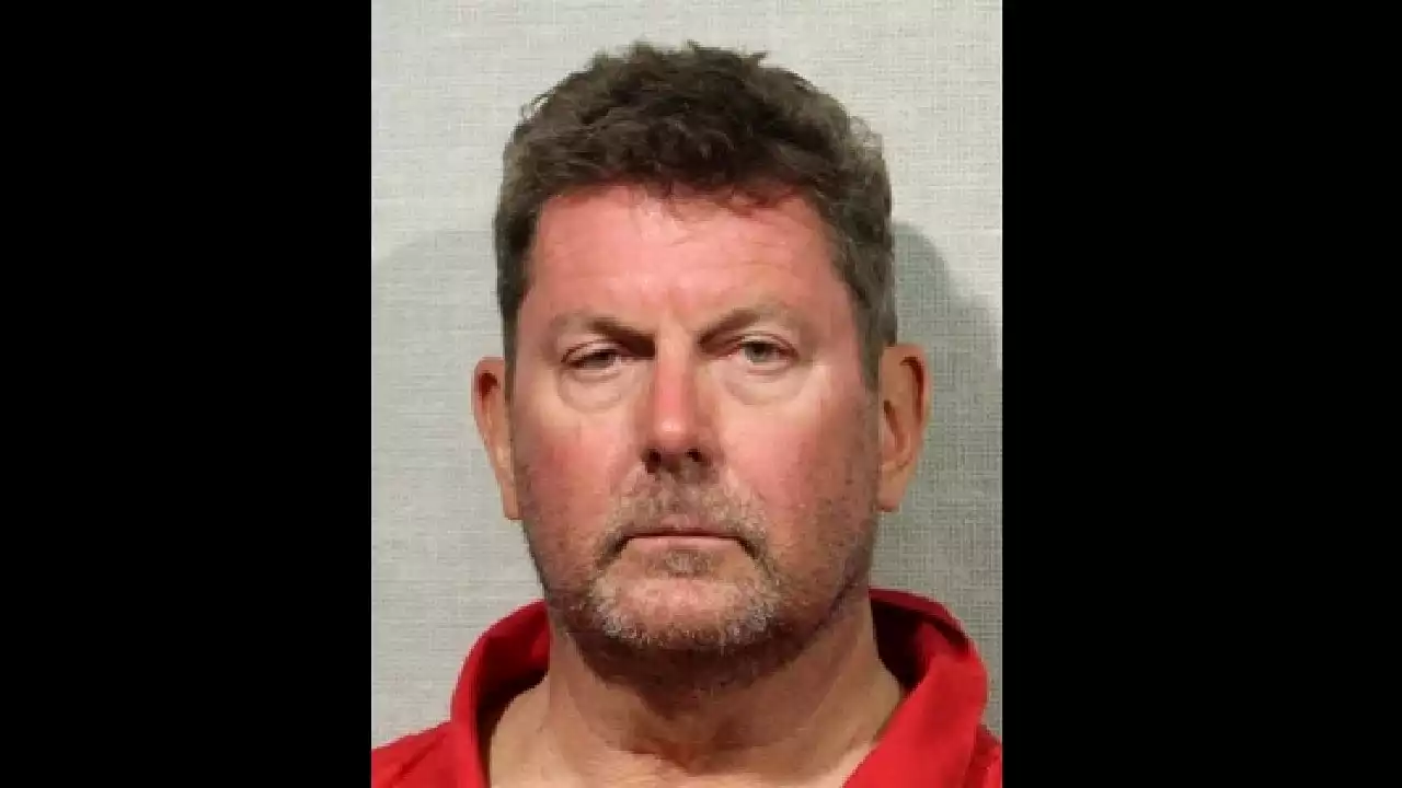 Indiana state rep arrested driving while intoxicated, leaving site of car crash