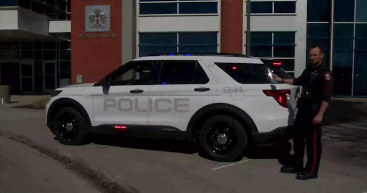 Calgary police gathering opinions on new ‘ghost decaled’ vehicles - Calgary | Globalnews.ca