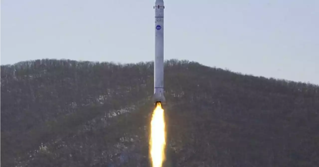 North Korea launches purported rocket after announcing plan for spy satellite - National | Globalnews.ca