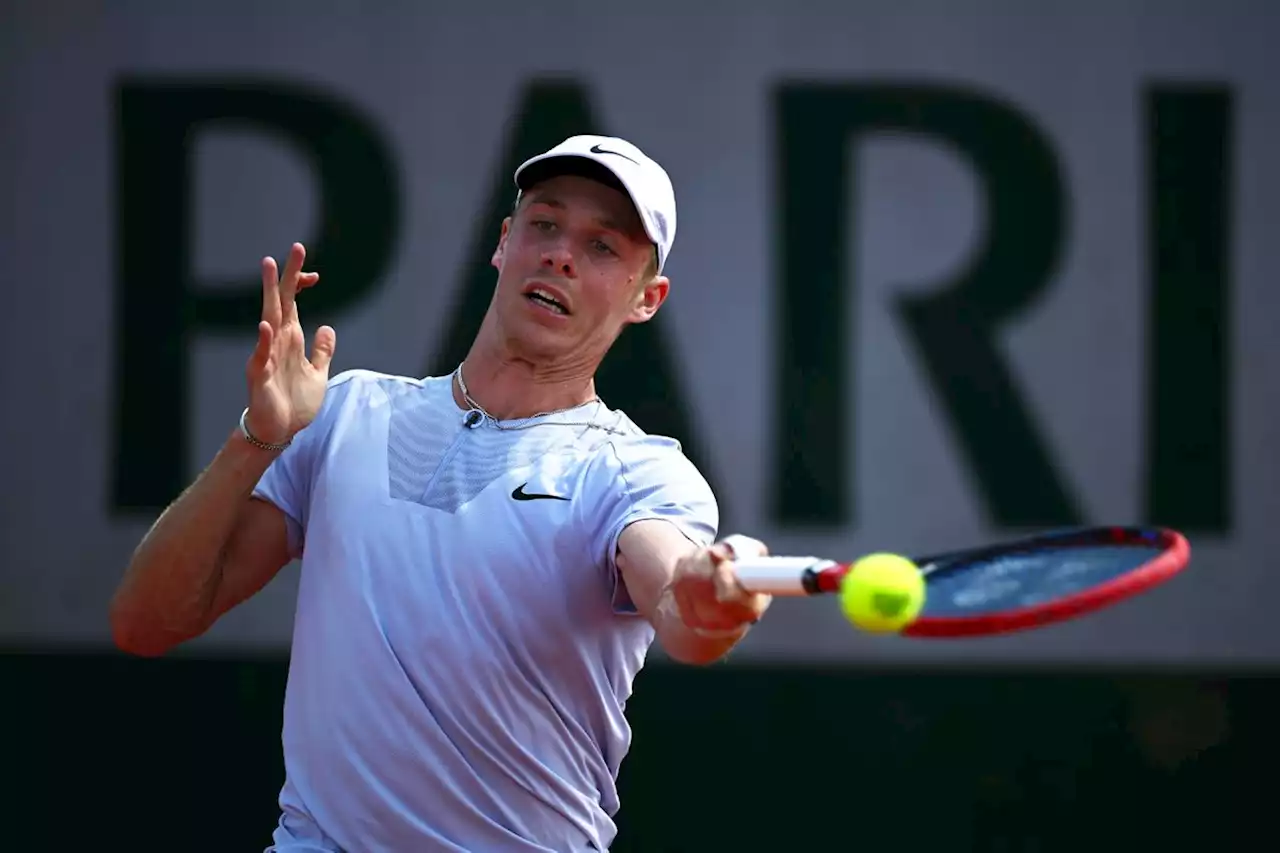 Denis Shapovalov advances to third round of French Open, will face No. 1 Carlos Alcaraz