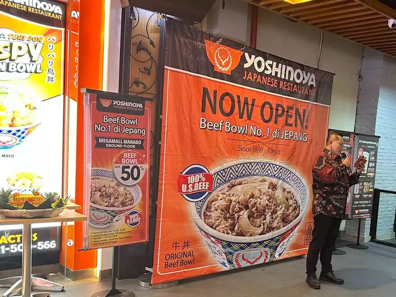 Yoshinoya Akhirnya Buka Gerai Pertama di Megamall Manado, Banyak Promo Menarik!