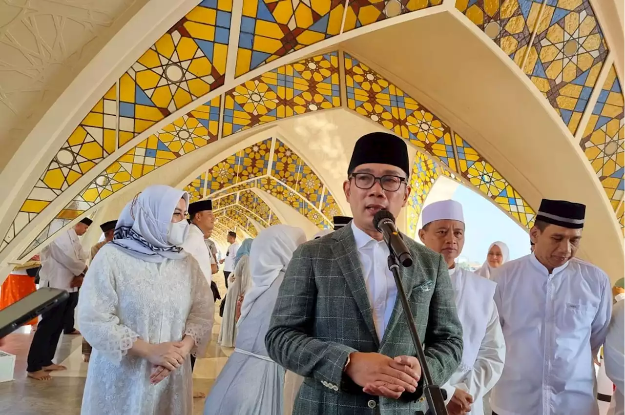 Ridwan Kamil: Saya Tidak Hanya Butuh Mobil Listrik Pribadi, Tetapi...