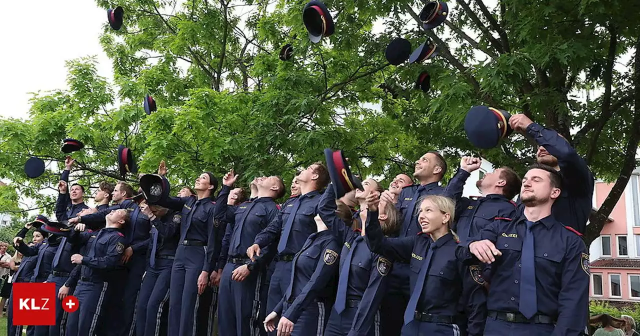 Festakt in Kärnten - Ende für 21 Liegestütze: Polizei lockert die Aufnahmekriterien