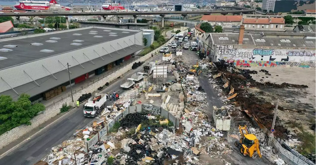 Marseille : à la Madrague-Ville, 'la pire décharge sauvage de la ville' évacuée depuis ce matin