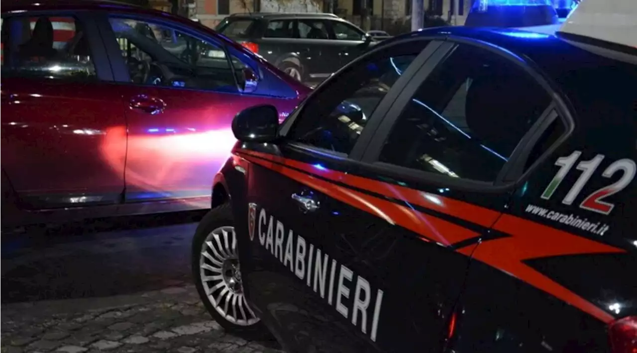 Reggio Emilia, un 18enne ucciso a coltellate in stazione