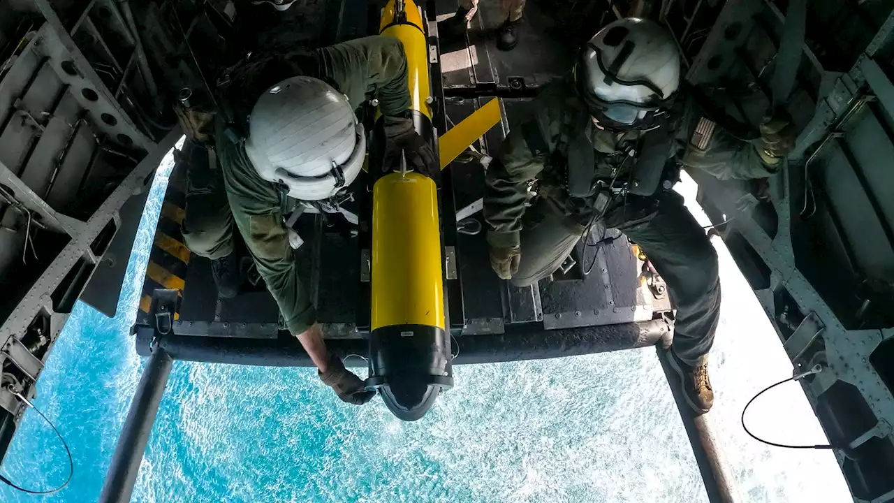 Watch the US Navy launch an ocean glider from a helicopter