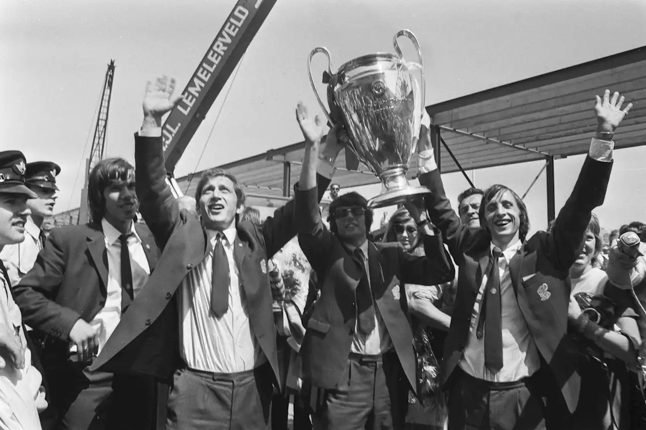 El Ajax en Albania: con barba y melenas, no hay Copa de Europa