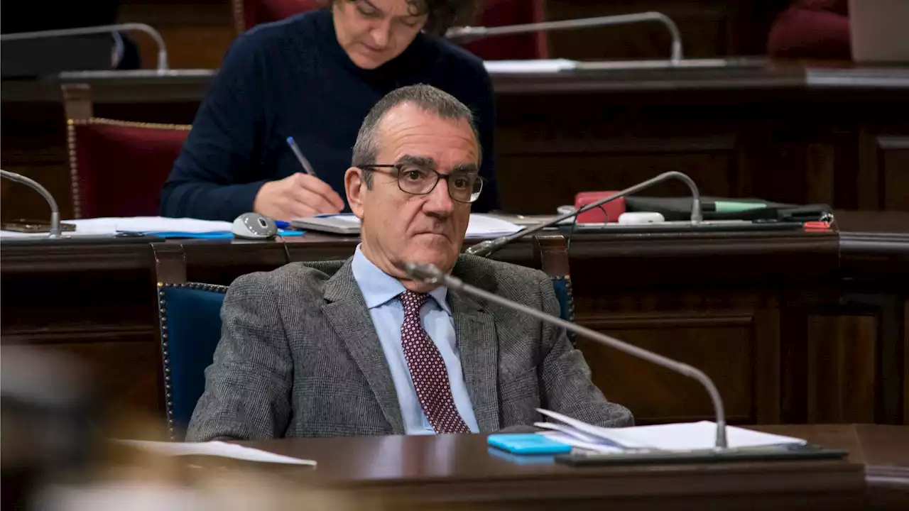 Yllanes pide la dimisión de la cúpula nacional de Podemos