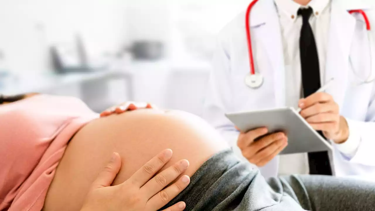 Blood thinners do not reduce miscarriage risk, study suggests