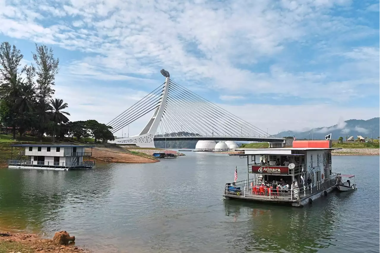 Tasik Kenyir is now a national geopark