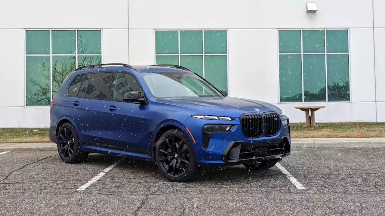 Autoblog Garage Video: 2023 BMW X7 M60i is big, brutish and oh so fun