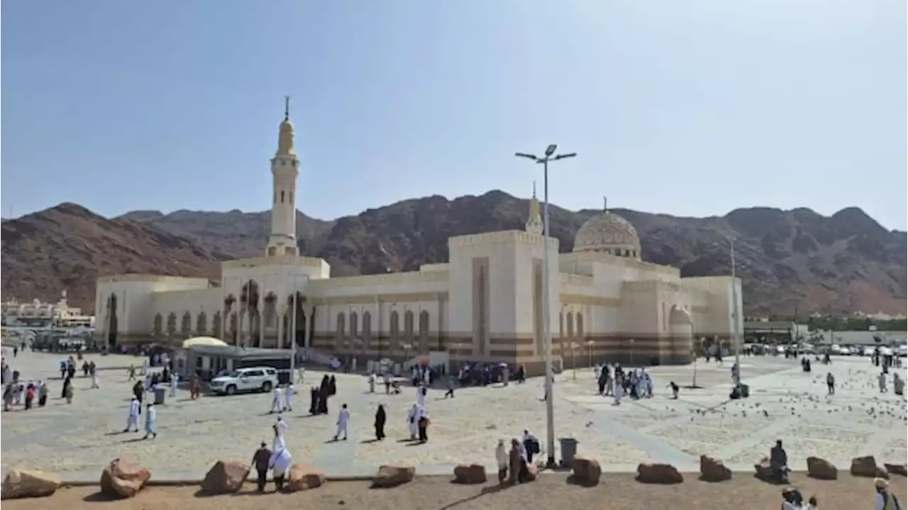 Jemaah Haji Ramai Kunjungi Tempat Ziarah di Madinah, Jabal Uhud Hingga Masjid Quba