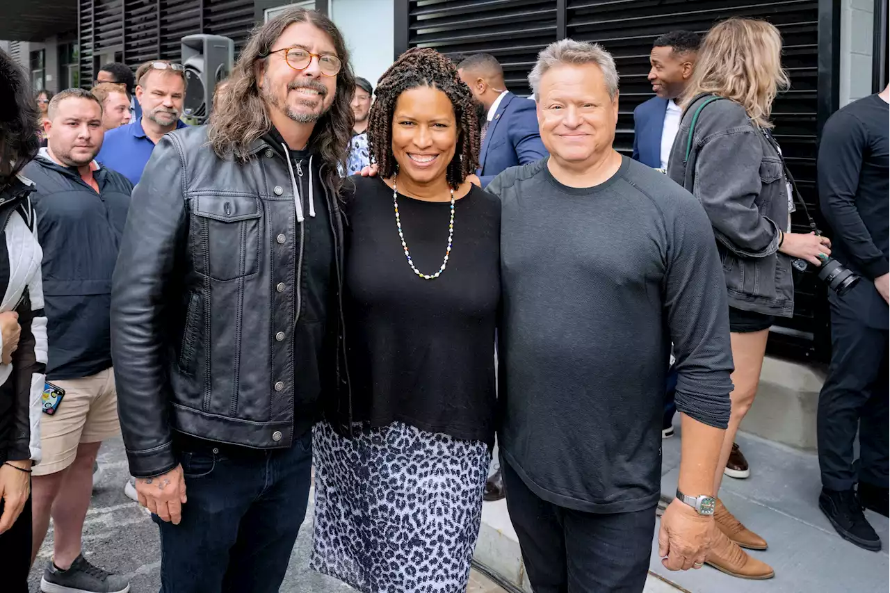 Dave Grohl, Muriel Bowser Open the Atlantis - Washingtonian