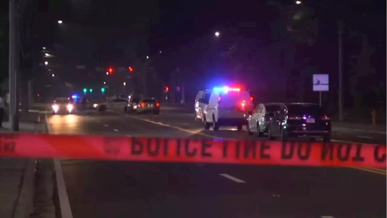 1 dead after fight in parking lot leads to shooting on Westside