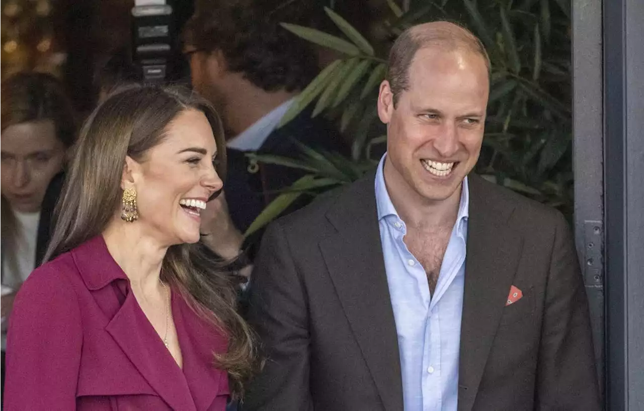 William et Kate font tomber la pression au pub avant le couronnement