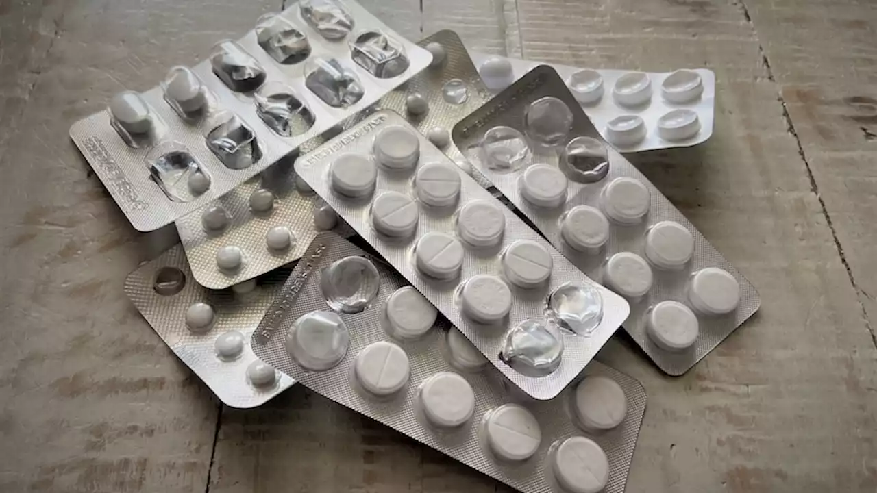 TGA cutting back size of paracetamol packets from 2025 amid overdose fears