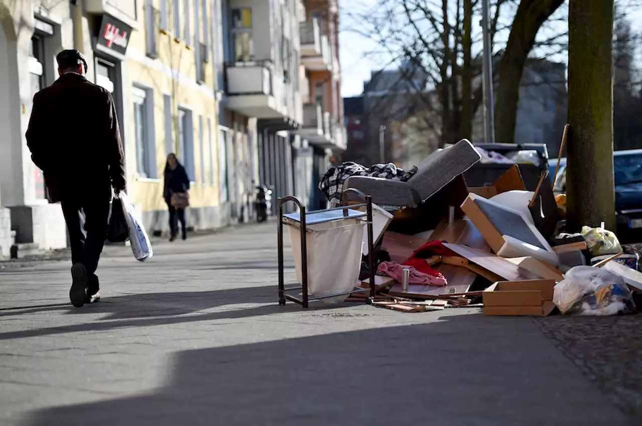 Warum liegt in Berlin so viel Sperrmüll am Straßenrand?