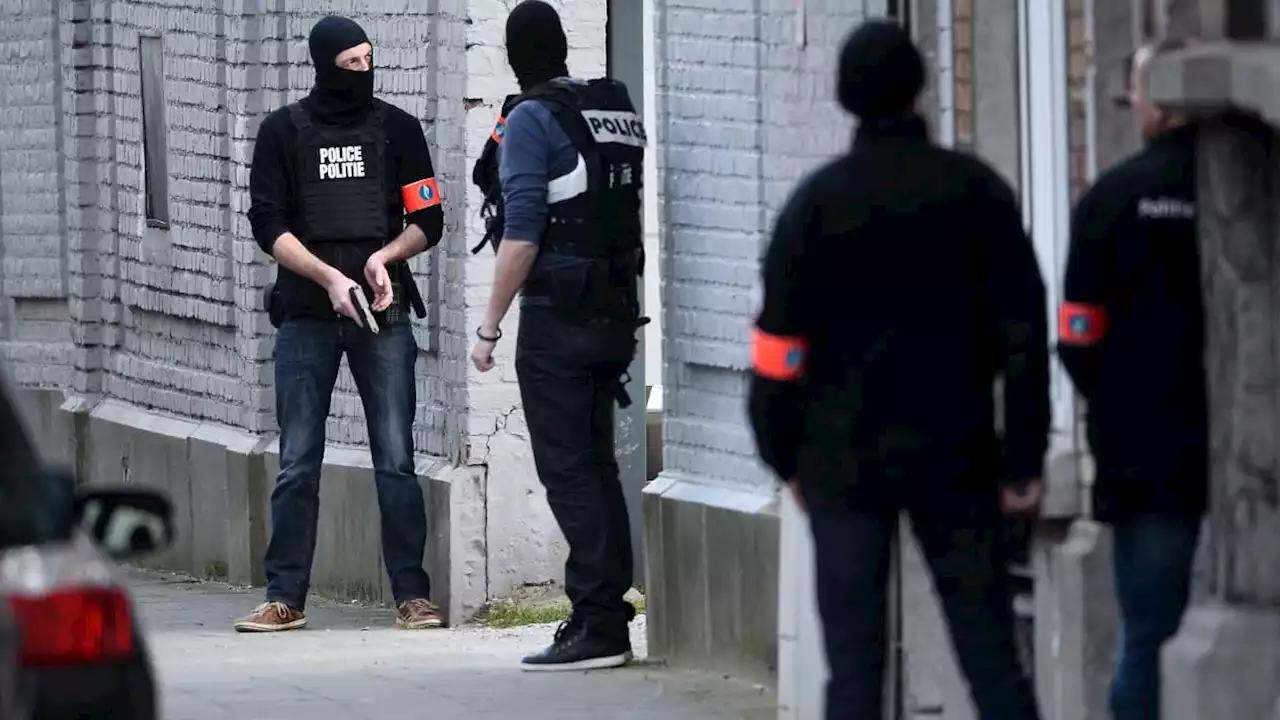 Belgique: arrestation de sept 'partisans de Daesh' soupçonnés de préparer un attentat