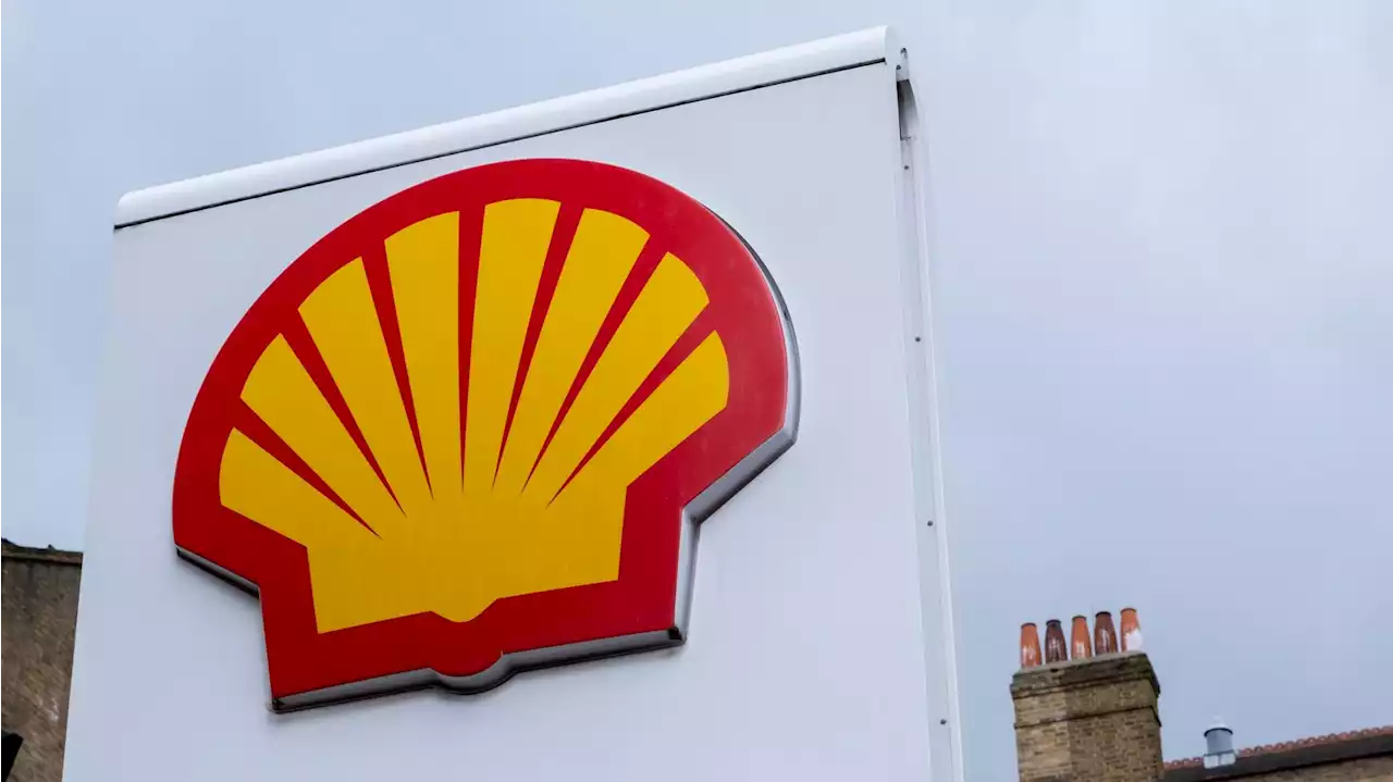 Shell profits beat estimates despite lower oil and gas prices