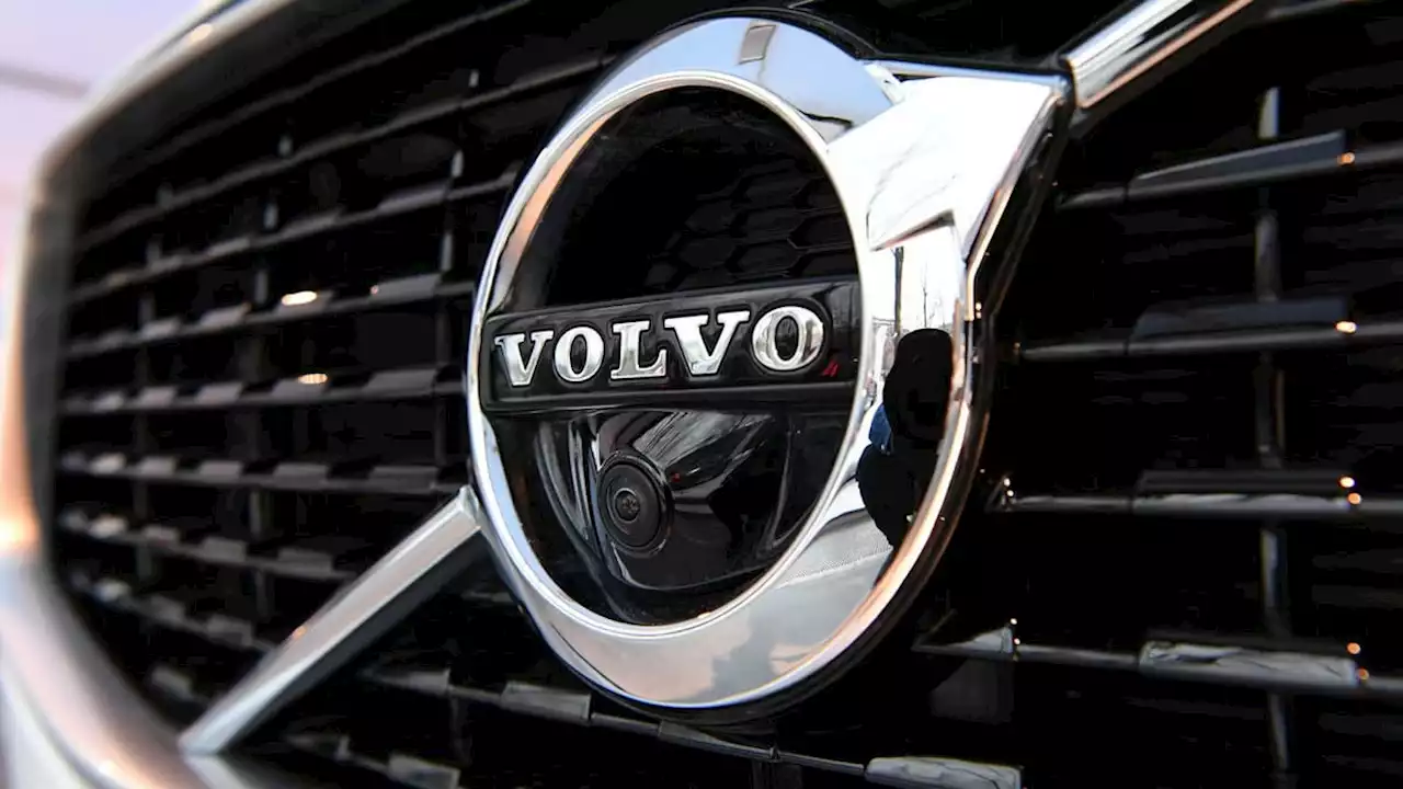 Volvo Cars säger upp 1.300 anställda i Sverige